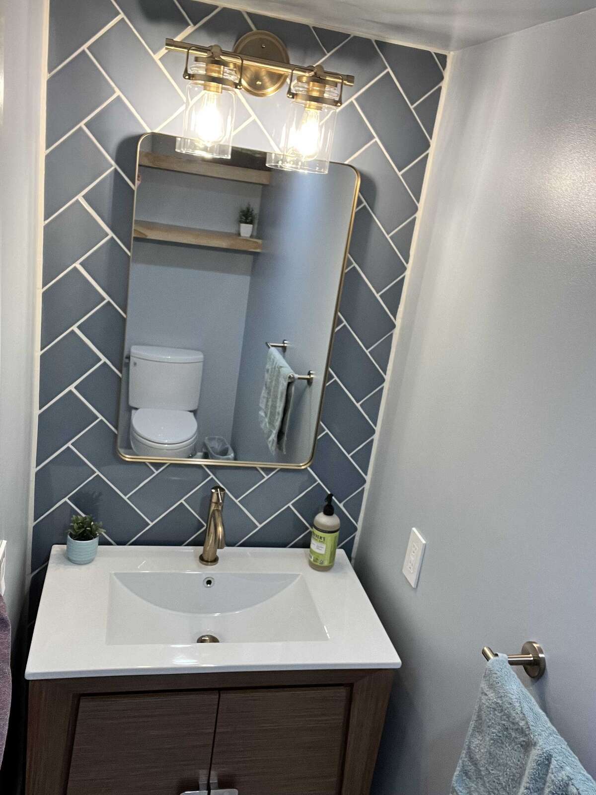 Final vanity